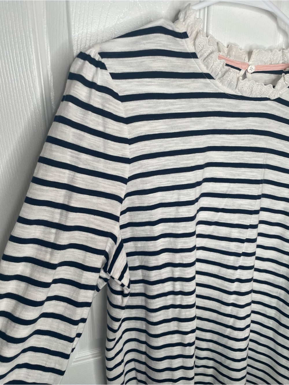 Boden Broderie Lace Ruffle Detail Striped Top Feminine Nautical in Blue/White 14 - Picture 6 of 12